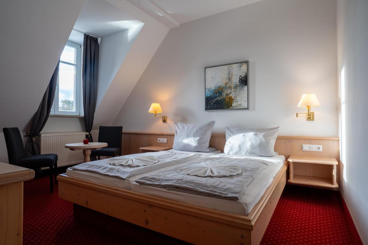 Deutenhof Hotel, Restaurant & Veranstaltung Бад Абах Екстериор снимка